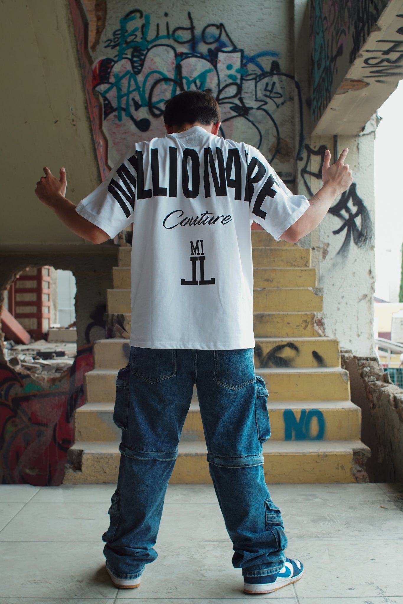 Playera Oversize 2548 270GRMS MILLIONAIRE BORDADA Blanco