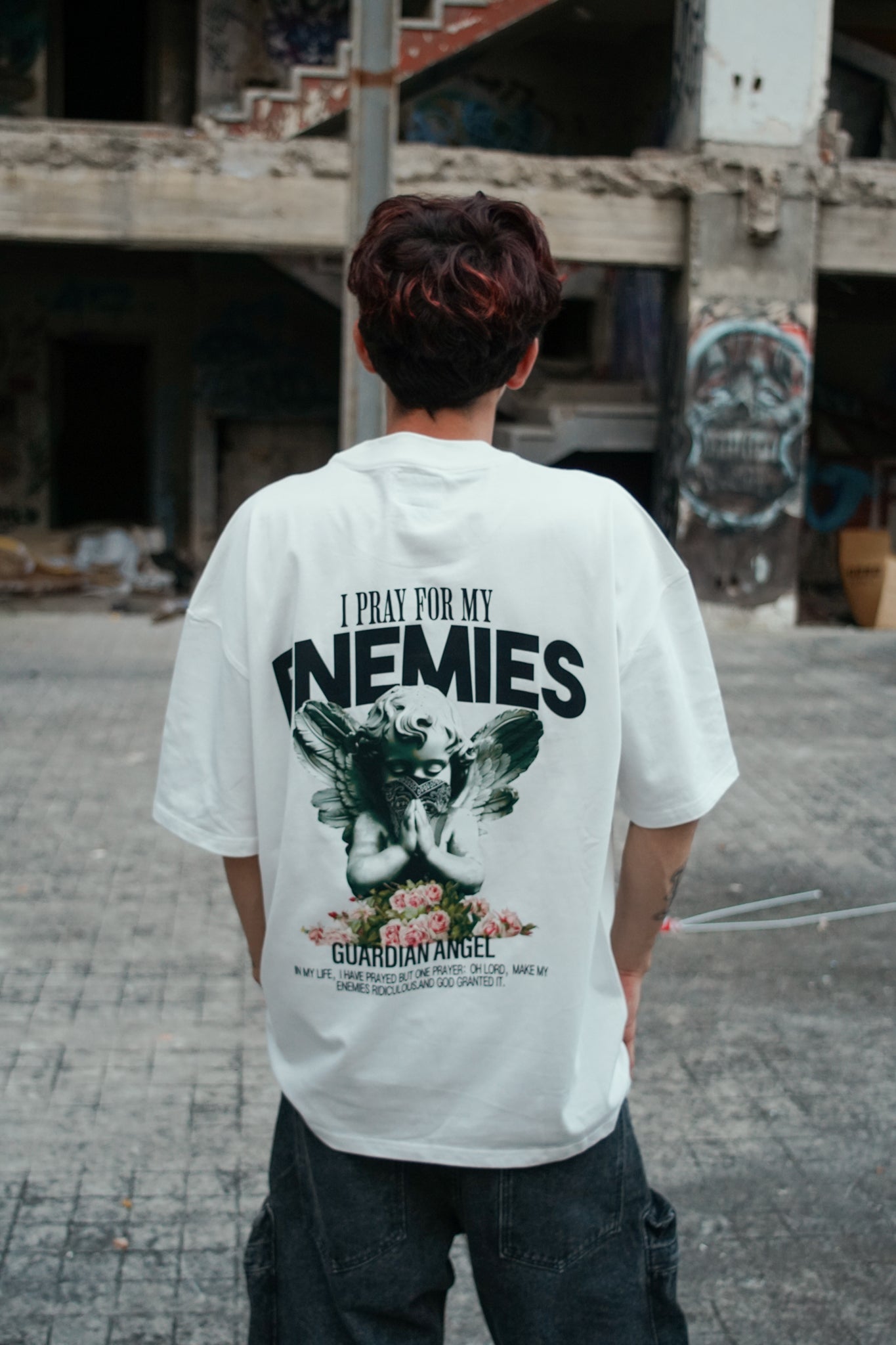 Playera oversize ENEMIES 240 grms