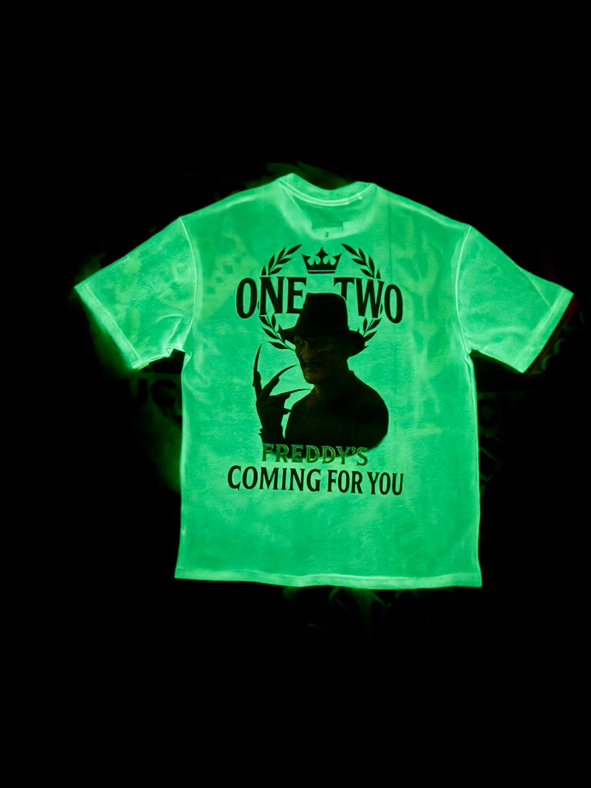 Playera 2577 Halloween Fluorescente Freddy Blanco