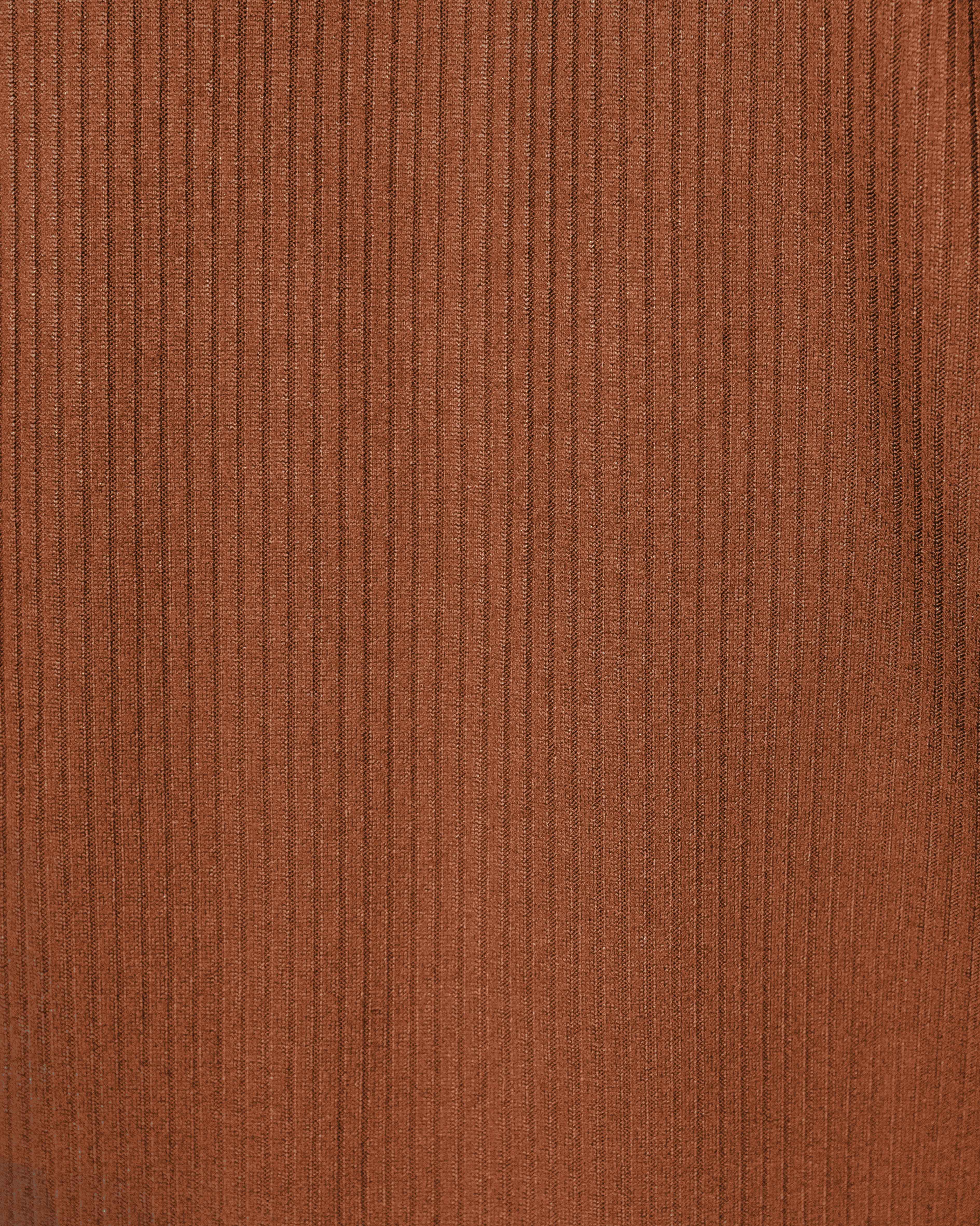 Playera Cuello Alto 2318 Camel